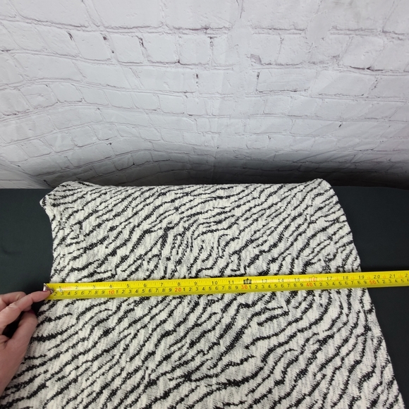 Zac & Rachel Black & Cream Knit Top. Long Sleeve Sz PL. - Picture 11 of 12